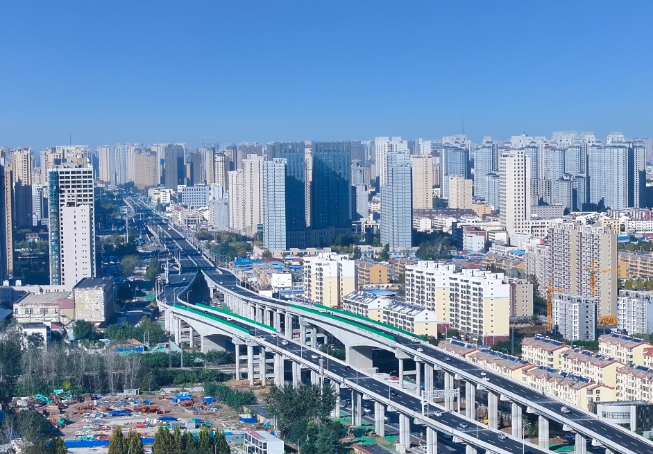 长江路快速通道工程全线开始试运行